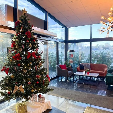 Södertälje Almnaes Park Hotel מראה חיצוני תמונה