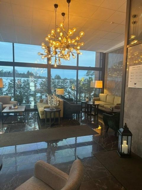 Södertälje Almnaes Park Hotel מראה חיצוני תמונה
