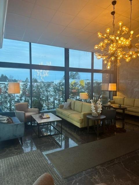 Södertälje Almnaes Park Hotel מראה חיצוני תמונה