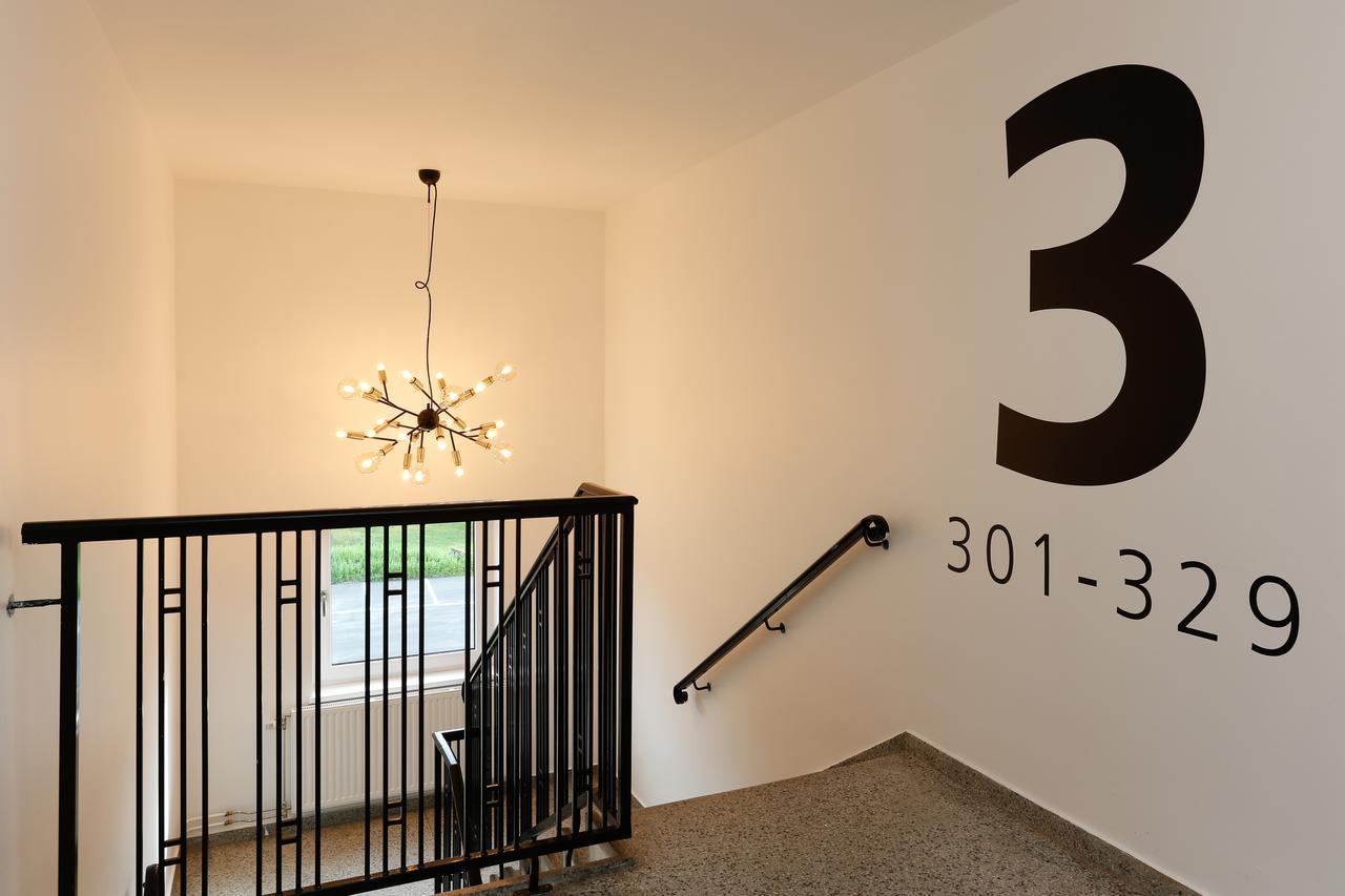 Södertälje Almnaes Park Hotel מראה חיצוני תמונה