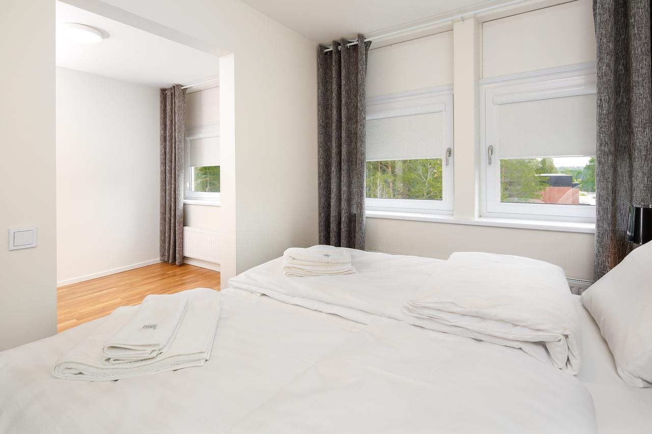 Södertälje Almnaes Park Hotel מראה חיצוני תמונה