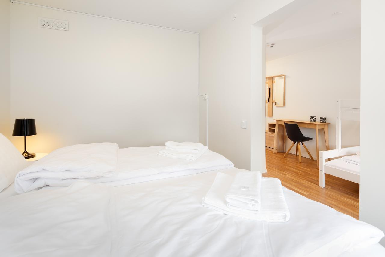 Södertälje Almnaes Park Hotel מראה חיצוני תמונה