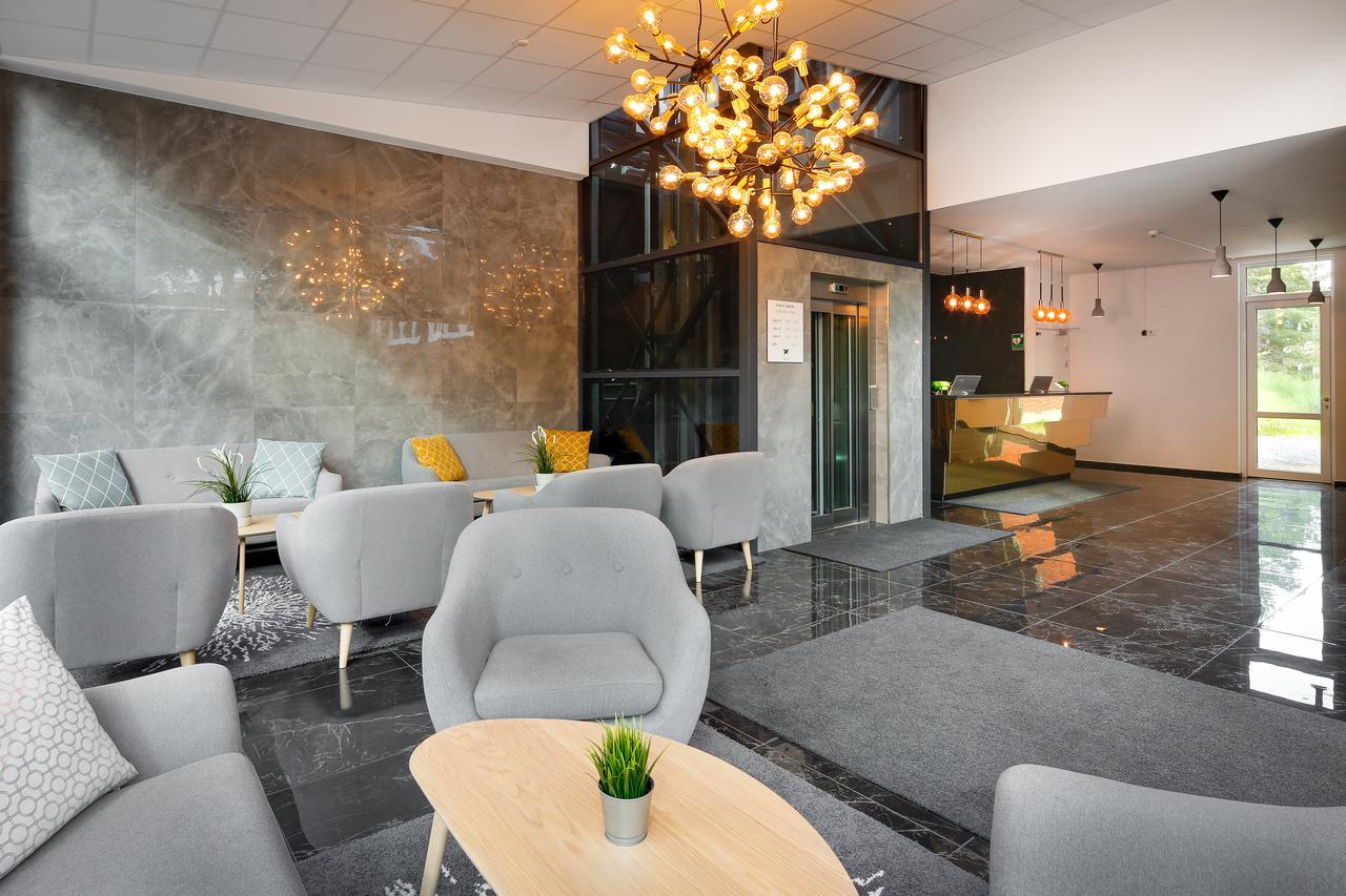 Södertälje Almnaes Park Hotel מראה חיצוני תמונה