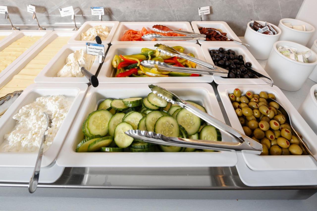Södertälje Almnaes Park Hotel מראה חיצוני תמונה